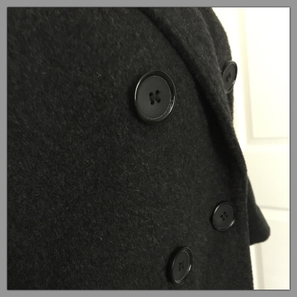 Cashmere Coat - Picture 4 of 5
